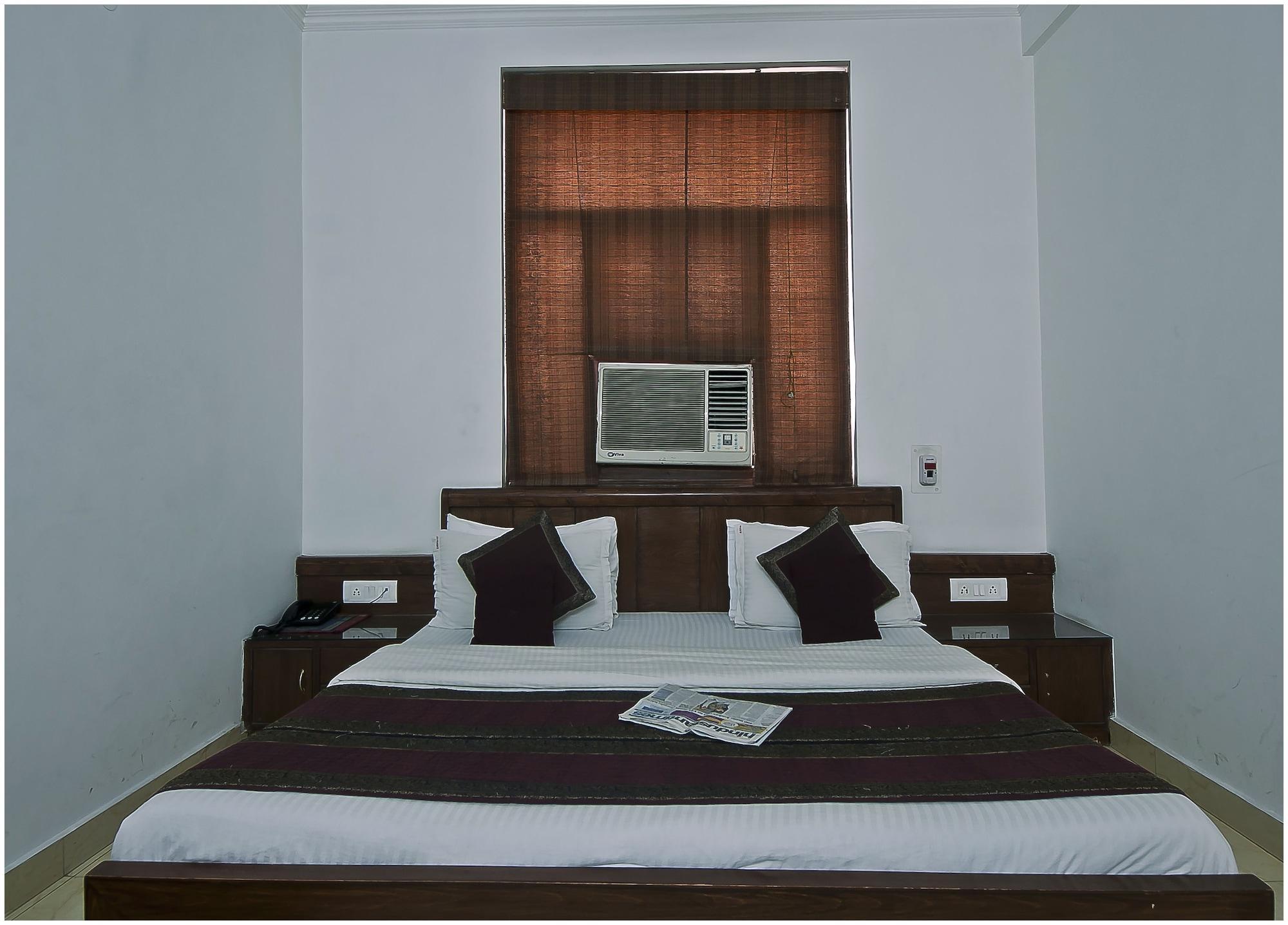 Hotel Baba Deluxe Near New Delhi Railway Station And City Center -By Rcg Hotels Exterior photo