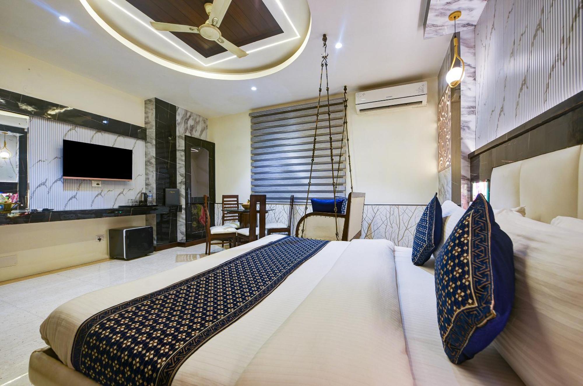 Hotel Baba Deluxe Near New Delhi Railway Station And City Center -By Rcg Hotels Exterior photo