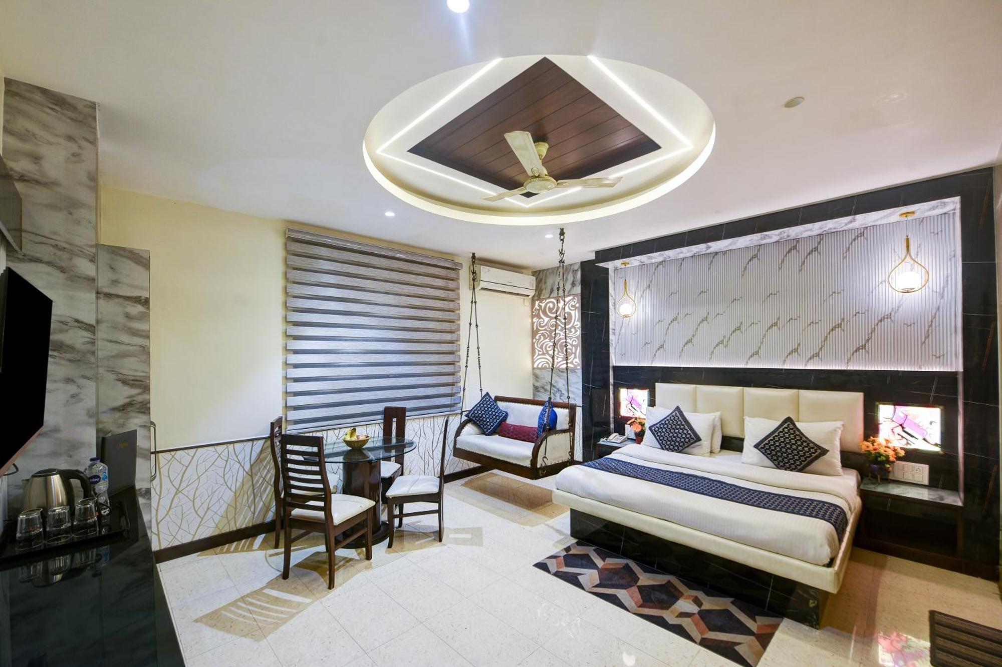 Hotel Baba Deluxe Near New Delhi Railway Station And City Center -By Rcg Hotels Exterior photo